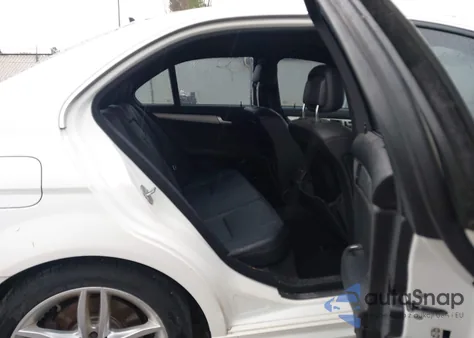 2013 Mercedes-Benz C 300 Sport 4Matic from USA, damaged, VIN WDDGF8AB2DR297324